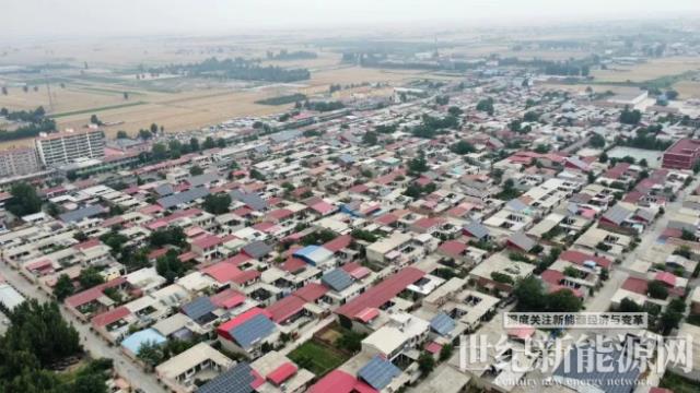 全面加強新能源領域深度合作 | 固德威與江蘇金租簽訂戰略合作協議