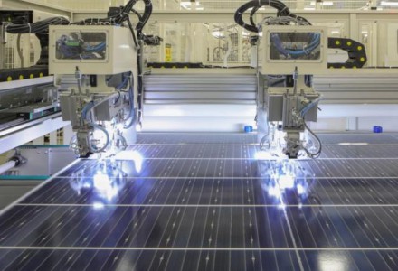 捷報頻傳！通威智造組件助力全球首個超高海拔光伏實證基地投產(chǎn)