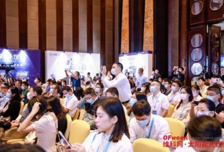 隆基李學峰：182組件設計理念與產品演化