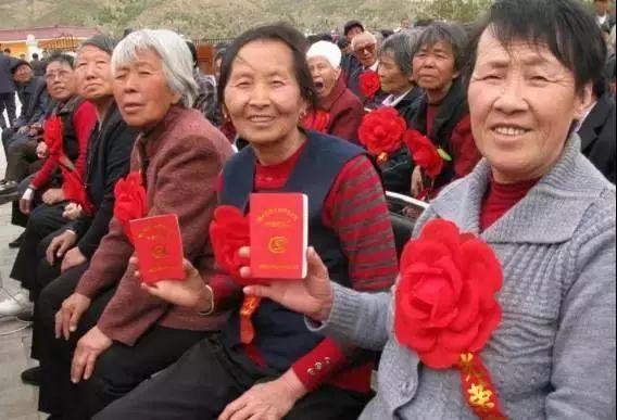 重磅 | 農村戶口值錢了！裝了光伏發電站之后更值錢！