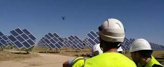 黑科技！有了這個智能無人機，光伏電站維護成本大大降低！
