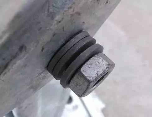 一顆螺絲釘可以毀一座光伏電站，你的螺絲擰對了嗎？