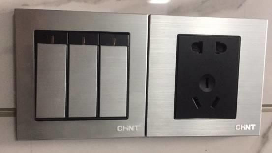 在浙江 每塊270W多晶組件一年能發多少電？