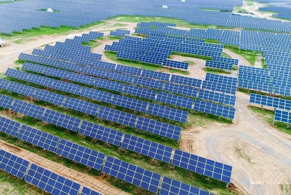 視頻：大同首條柔性薄膜太陽能電池產(chǎn)線順利投產(chǎn)運(yùn)營(yíng)