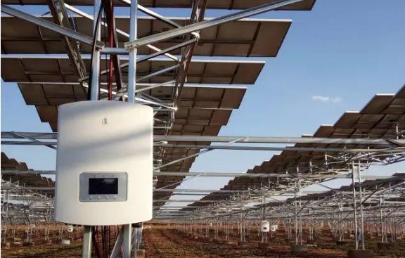 組件、逆變器、系統(tǒng)配置、維護(hù)……注意這些，足以讓你家的發(fā)電量全村第一！