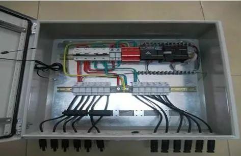 組件、逆變器、系統(tǒng)配置、維護(hù)……注意這些，足以讓你家的發(fā)電量全村第一！