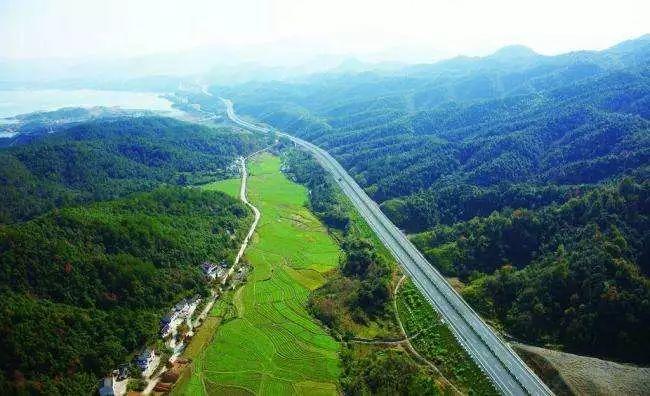 超34億！24家企業緊密布局，分布式運維市場2018年異常火爆，你喝湯、吃肉、還是看熱鬧？