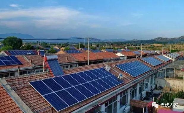 分布式光伏引進了各家各戶維護青山綠水