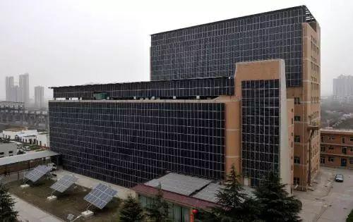 【觀察前瞻】光伏組件開始“爬墻”了！