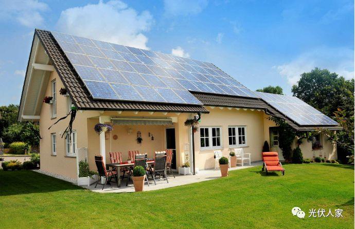 光伏電站成為農民朋友脫貧致富奔小康的“好幫手”